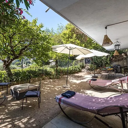 Magnificent Villa Saint-Raphaël